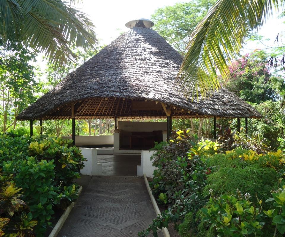 The Old Boma Hotel Mtwara Exterior photo